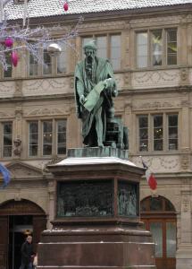Памятник Гутенбергу в Страсбурге