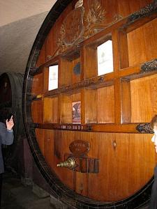 Исторический винный погреб в Страсбурге