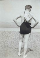Выставка «Рене Магритт и фотография», фотография «Серый кардинал»