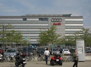 Комплекс Audi Forum в Ингольштадте, Бавария