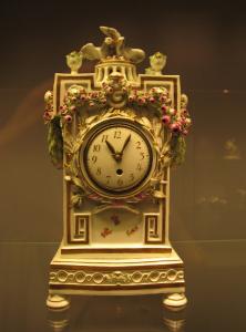 Музей Мейсенской фарфоровой мануфактуры. Часы (Мишель-Виктор Асье, 1772)