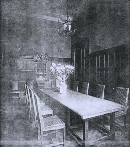 Дом Бажанова. Малая столовая (Гербовый зал) на старом снимке