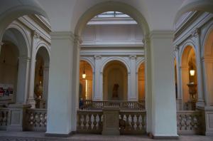 Лестница основного здания Академии Штиглица, Санкт-Петербург