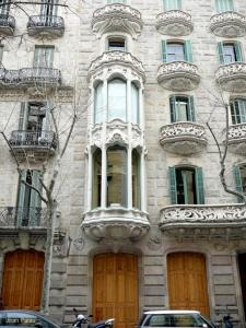 Дом Каса Фелип, Барселона, Испания