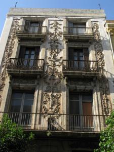 Дом на Raval de Santa Anna, Реус, Испания