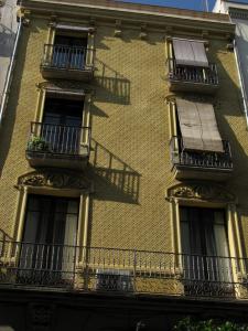 Дом на Raval de Santa Anna, Реус, Испания