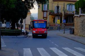 Автобус 111 на Тибидабо в Барселоне