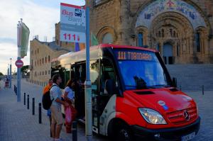 Автобус 111 на Тибидабо в Барселоне