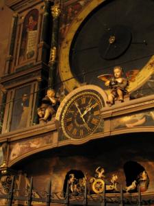 Кафедральный собор Страсбурга, интерьер, астрономические часы