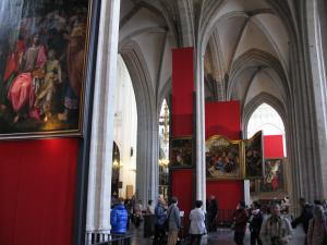 Выставка в кафедральном соборе, Антверпен, Бельгия