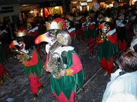 Шествие исполнителей гугенмюзиг, Базель, Швейцария