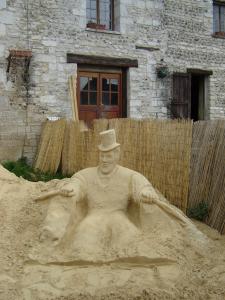 Песчаные скульптуры в Живерни, Франция