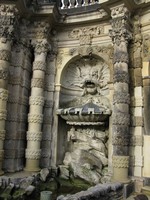 Комплекс Цвингера, фонтан «Купание нимф», Дрезден