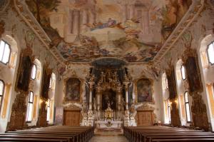 Церковь Азамкирхе в Ингольштадте, Бавария