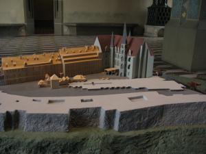 Модель замка Альбрехтсбург в период его использования под мануфактуру