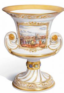 Мейсенская ваза по дизайну Земпера (1836)
