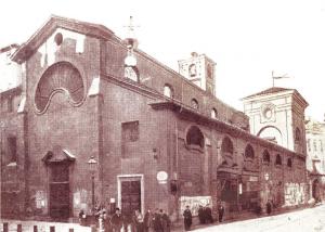 Фасад церкви Сан-Доменико в Турине до реставрации