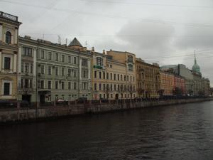 Дом Общества поощрения художеств и соседние дома на набережной, Санкт-Петербург