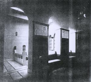Дом Бажанова. Вид из холла на парадную лестницу (источник фото [19])
