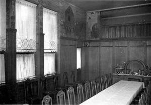 Дом Бажанова. Большая столовая на старом снимке