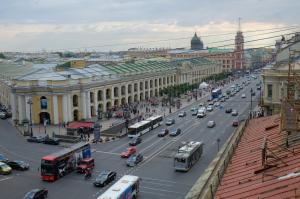 Фотосалон имени Карла Буллы в Санкт-Петербурге, вид на Невский