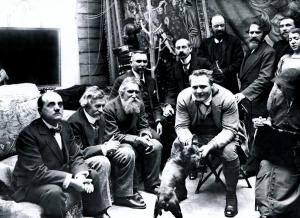Шаляпин и другие в мастерской Репина (1914)
