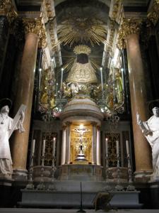 Базилика Пресвятой Девы Защитницы Обездоленных, Валенсия, Испания