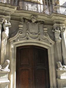 Фасад дворца Бофаруля, Реус, Испания