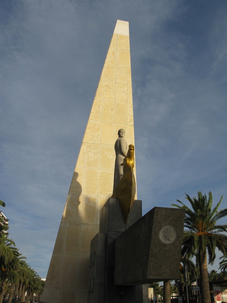 Памятник Хайме I в Салоу, Испания