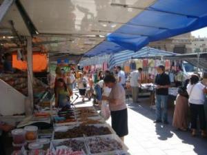 Уличный рынок, Реус, Испания