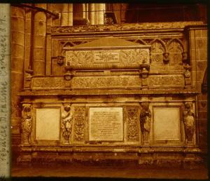 Временное захоронение Хайме I в Таррагонском соборе, Каталония, Испания